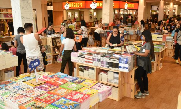 Feira Cultural do Livro no Taguatinga Shopping