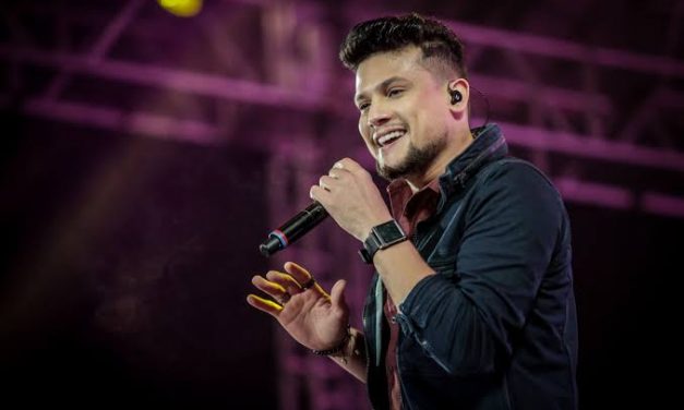 Israel Novaes, PH e Michel e Os Parazim comandam carnaval sertanejo exclusivo para 150 pessoas