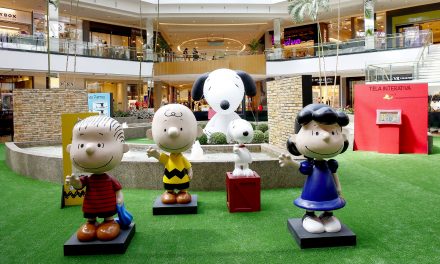Exposição Turma do Snoopy – 70 Anos fica mais uma semana e ParkShopping abraça novamente a causa dos bichinhos abandonados na feirinha de adoção