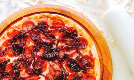 Valentina em Casa: pizzaria lança serviço para eventos
