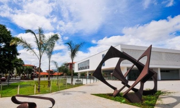 Museu de Arte de Brasília recebe brasilienses em aulas livres e visitas guiadas