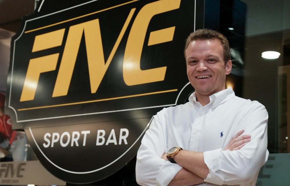 Five Sport Bar comemora 10 anos na unidade de Brasília