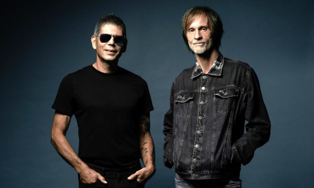 DADO E BONFÁ SE REÚNEM EM NOVA TURNÊ E CELEBRAM OS ÁLBUNS V E AS QUTRO ESTAÇÕES