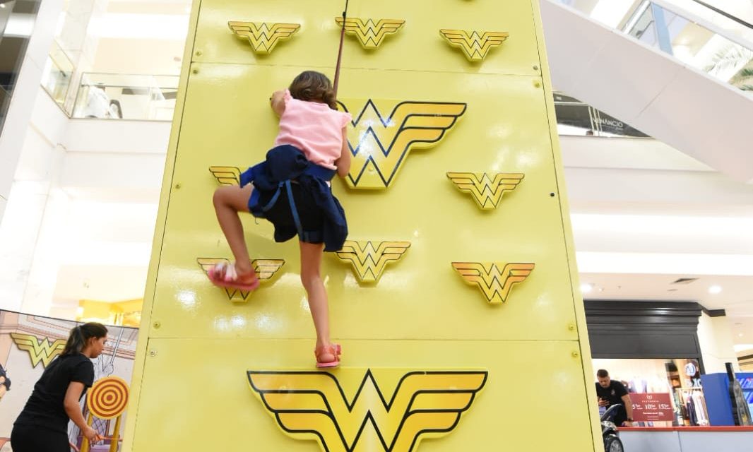 Parque Liga da Justiça no Taguatinga Shopping