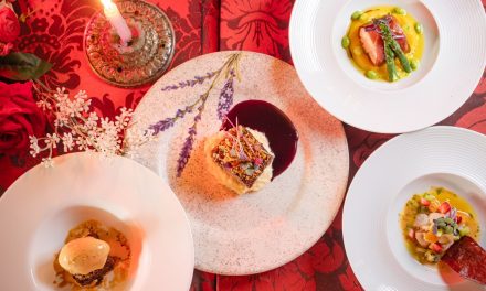 Restaurante Universal celebra 27 anos e oferece jantar de gala para comemorar a data