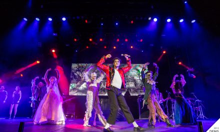 Tributo à Michael Jackson com Rodrigo Teaser e ex-guitarrista do Rei do Pop em junho
