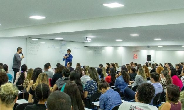 <em>Preparatório oferece semana gratuita de preparação para o concurso da PCDF</em>