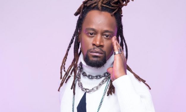 Papos que Transformam última edição do ano lança o livro Como Não Ser Racista