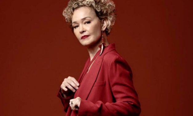 Teatro Sesc Silvio Barbato será reinaugurado com espetáculo inédito de Júlia Lemmertz  