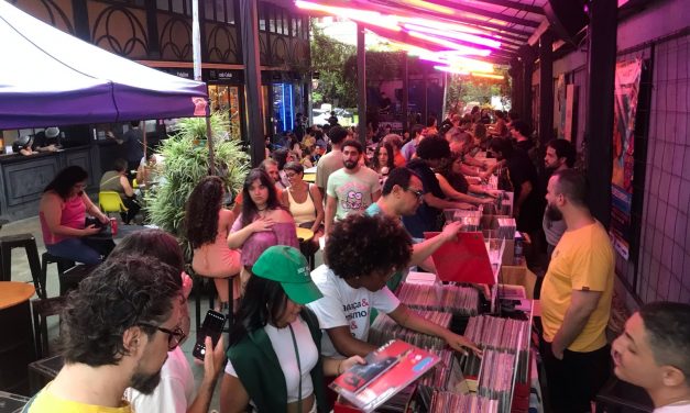 Tropicália Feira de Discos chega à sexta edição