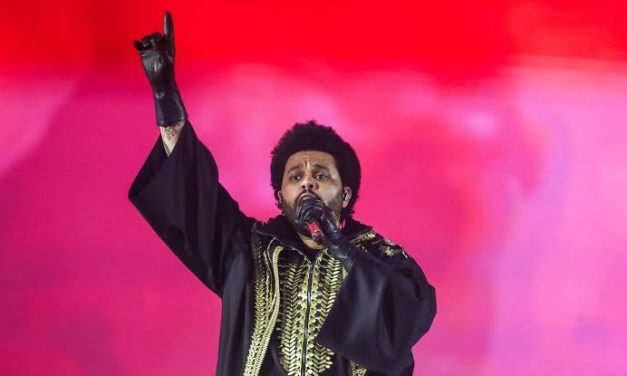 The Weeknd e Jenna Ortega em Hurry Up Tomorrow por trás dos holofotes, um thriller psicológico eletrizante