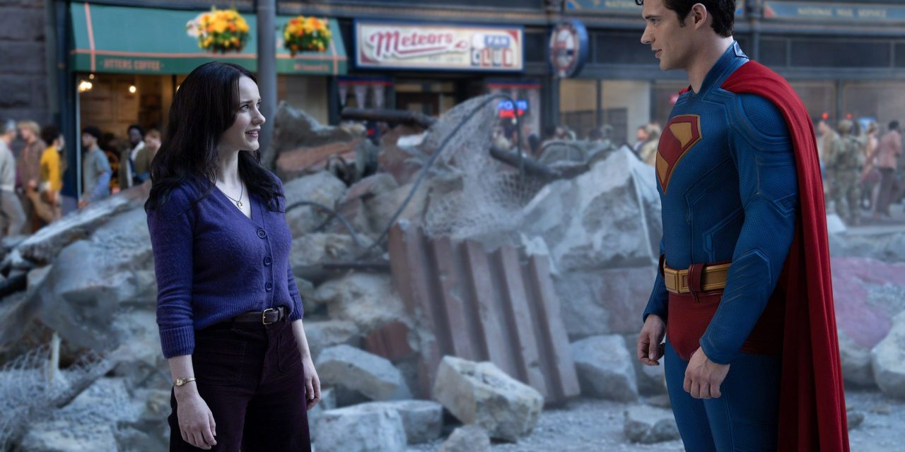 Superman de James Gunn estreia sob espectativa dos fãs e acerta na postura sensível e ingênua do herói
