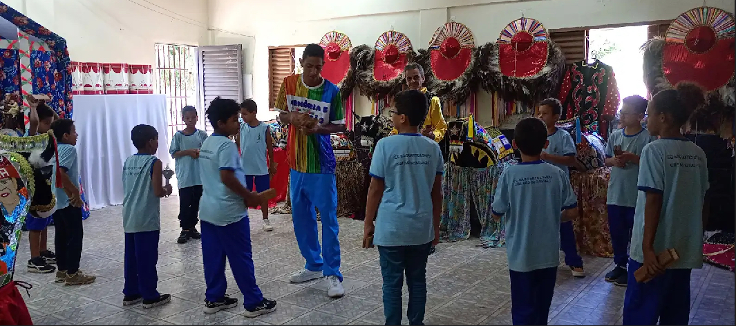 Projeto Memória e Educação leva estudantes de escolas públicas ao Centro de Tradições Populares Boi de Seu Teodoro