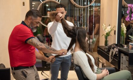 Pátio Brasil Shopping recebe o projeto  Corte e Compartilhe em apoio ao Outubro Rosa