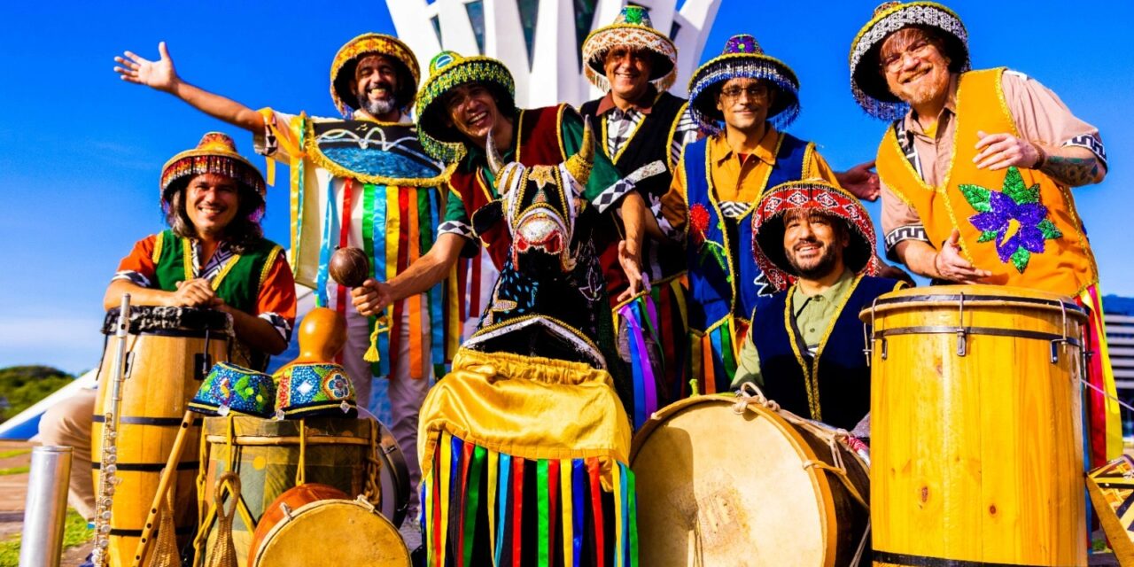 Raízes Musicais apresenta Pé de Cerrado para o pré-lancamento do álbum florescer