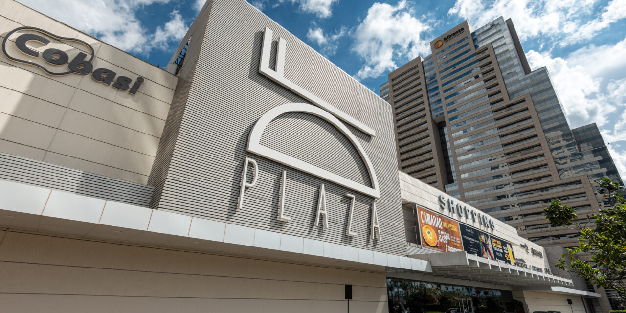 <strong>Confraternizações de fim de ano movimentam o DF Plaza&nbsp;Shopping</strong>