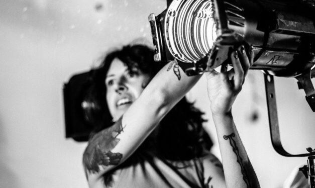 Divas do Samba 2026 abre inscrições para oficina gratuita de iluminação para mulheres