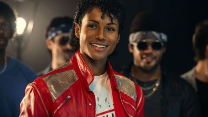 Michael cineobiografia do astro presta homenagem vibrante ao ícone pop