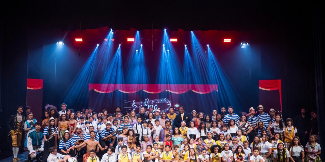 Instituto Arte Jovem celebra 10 anos com espetáculo especial no Teatro Nacional
